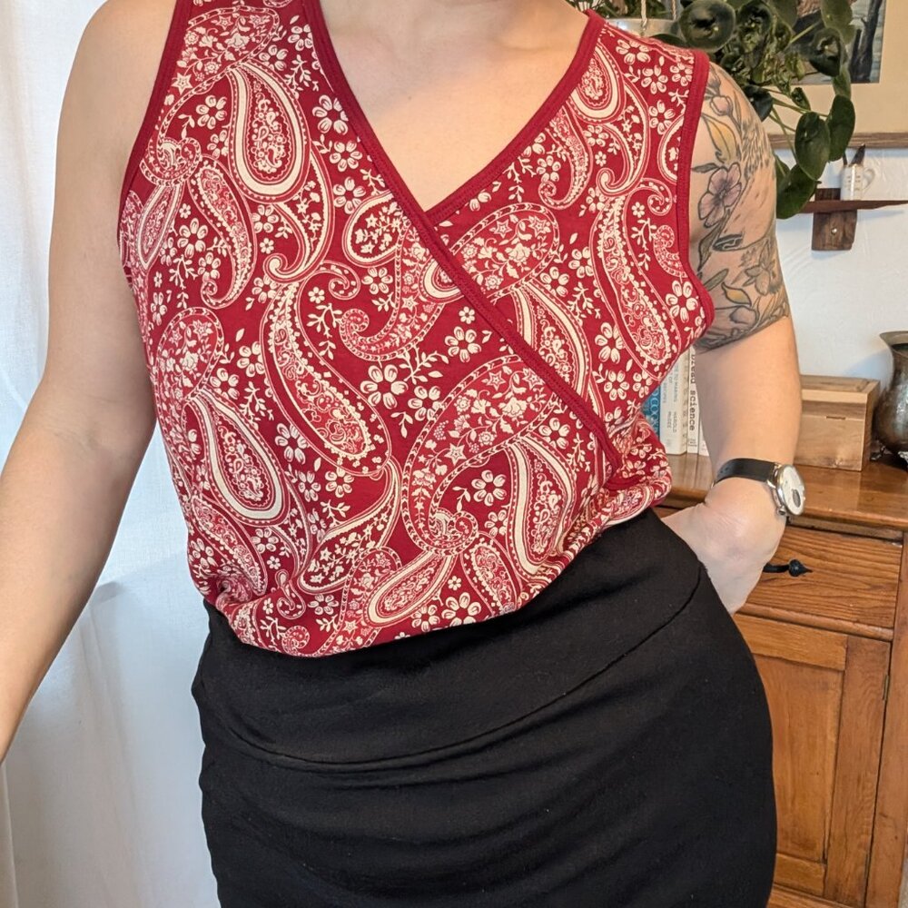 Tommy Hilfiger - 2004 Red Paisley faux-wrap tank - 2X